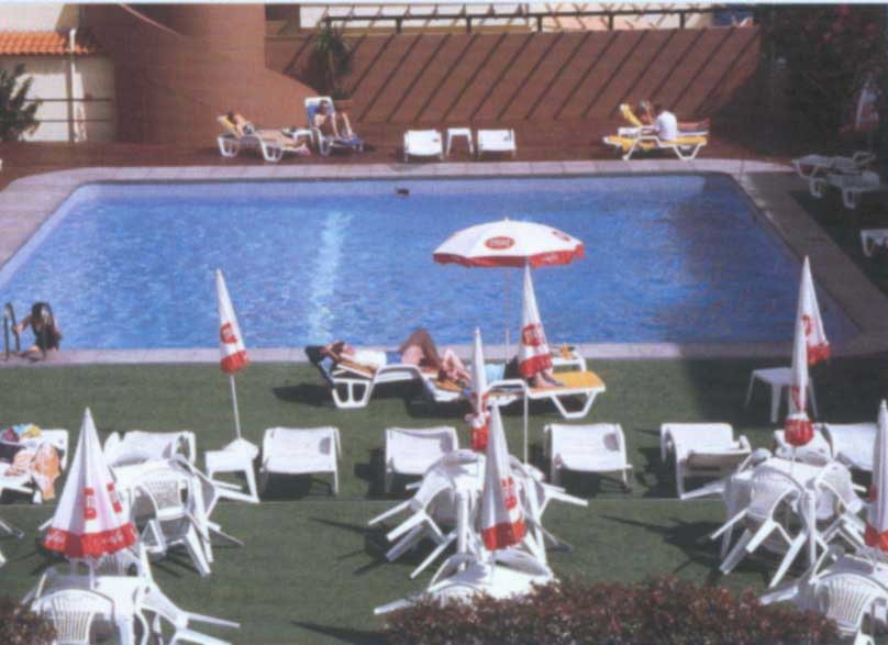 Buganvlia Hotel Apartamento - piscina