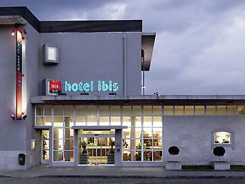 Hotel Ibis Guimares - frente